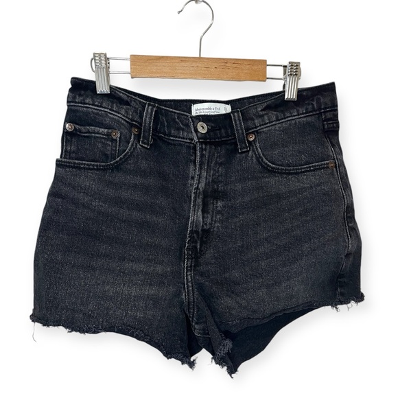 Abercrombie & Fitch The 90’s Relaxed Cutoff Short High Rise Black Size 28 6 - Picture 4 of 7